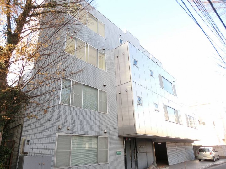 三鷹市